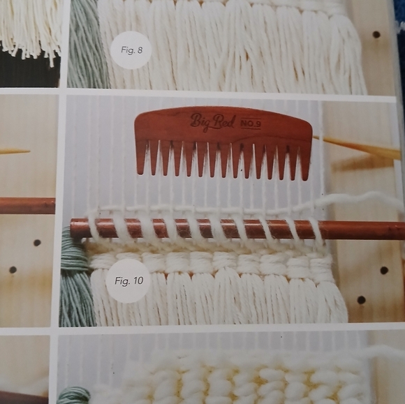 DIY Woven Art: Inspiration and Instruction for Handmade Wall Hangings Paperback - Picture 8 of 13
